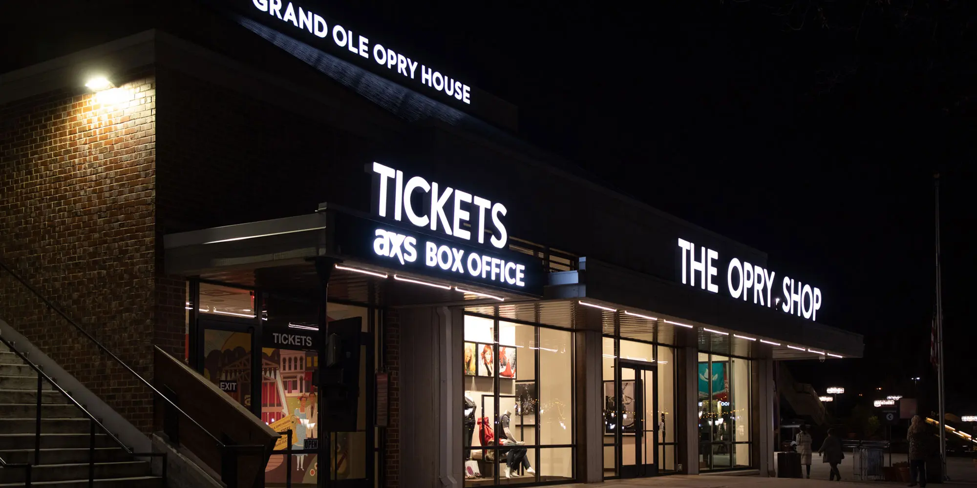 Night time photo of the AXS Box Office at the Grand Ole Opry House