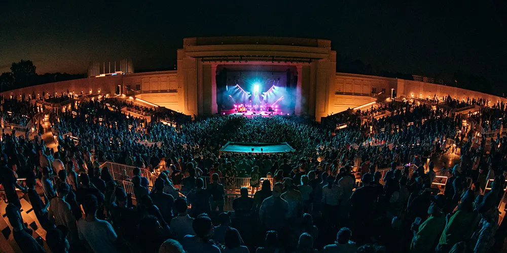 Nighttime photo of Orion Amphitheater during a live event